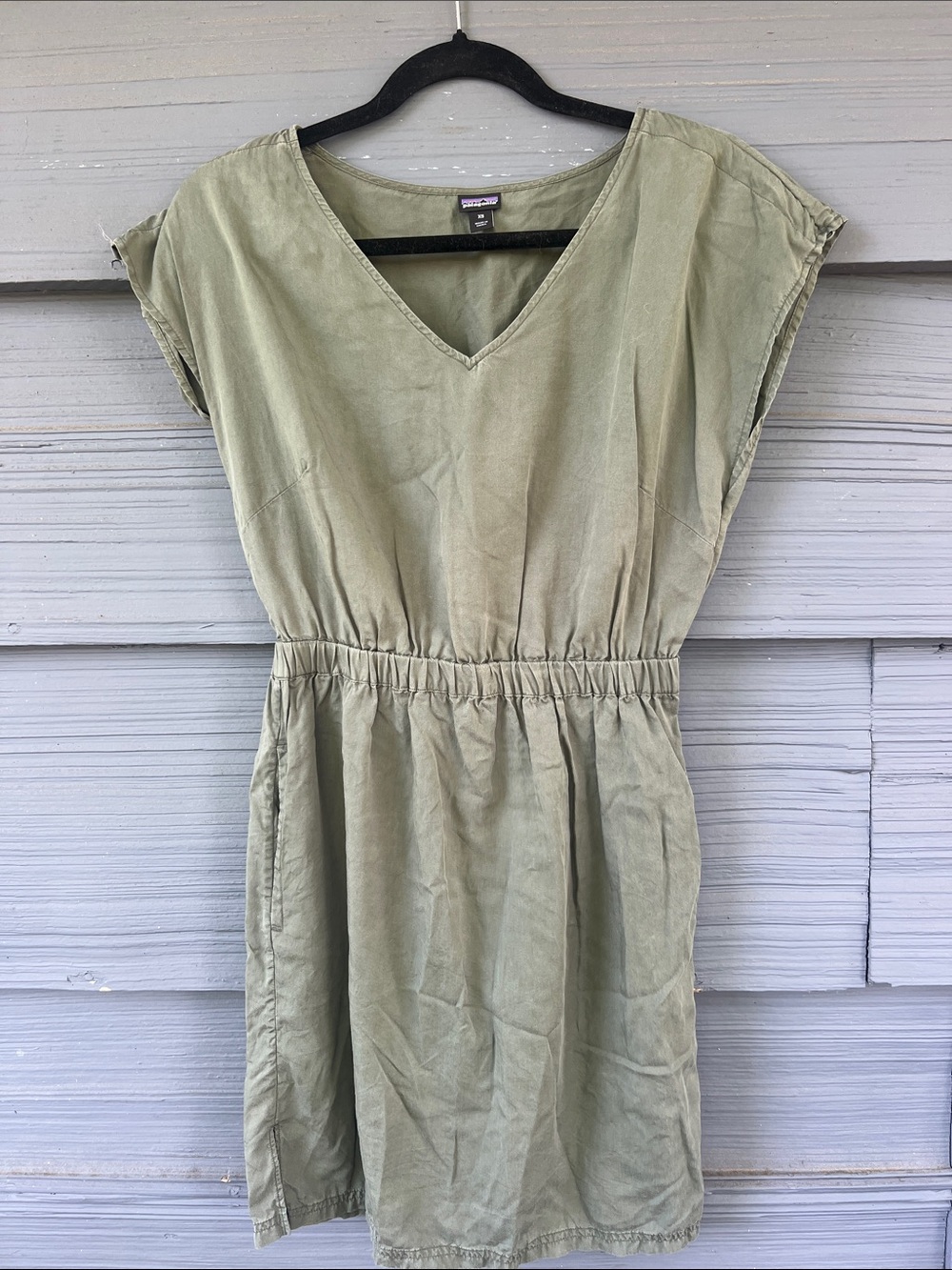 Patagonia women’s Casual V-Neck Olive Green Women's Dress